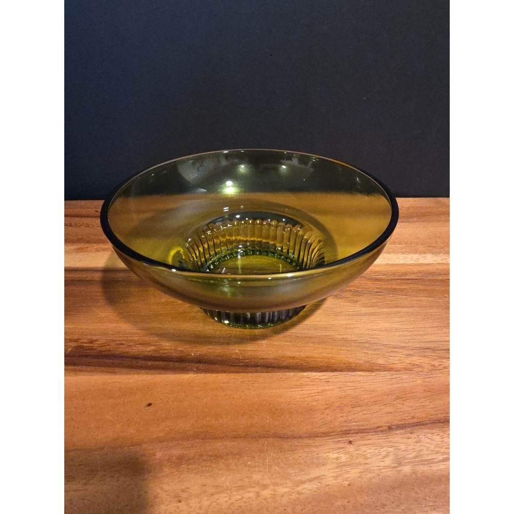 Vtg Avocado Green Depression Glass Bowl EUC 6.5 X 3